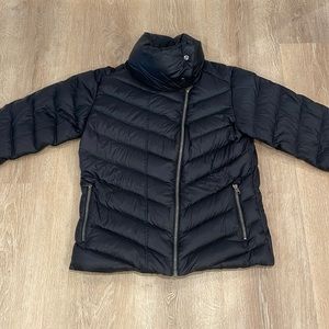 Patagonia women’s Large down coat